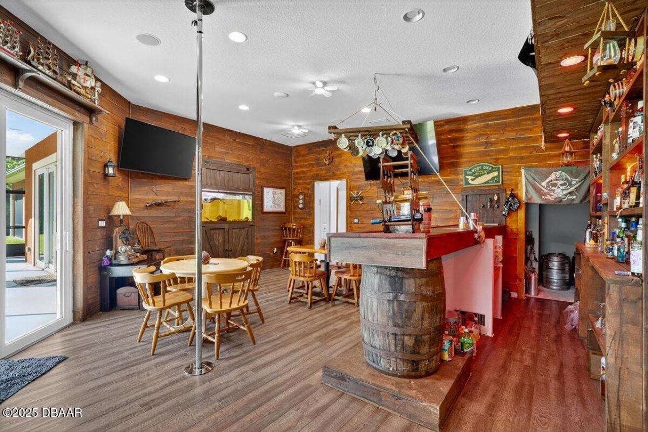 3344 S Ridgewood Avenue, Port Orange, FL 32129 Photo