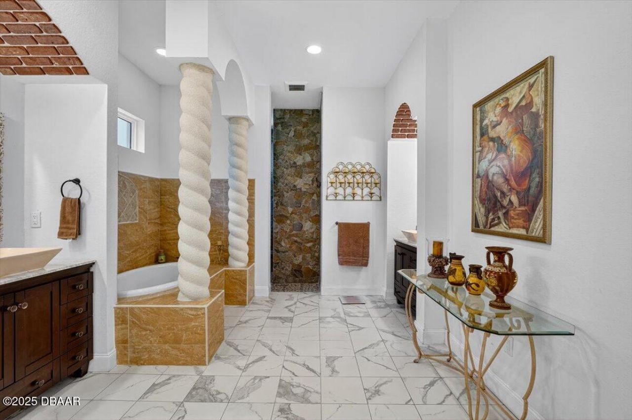 3344 S Ridgewood Avenue, Port Orange, FL 32129 Photo