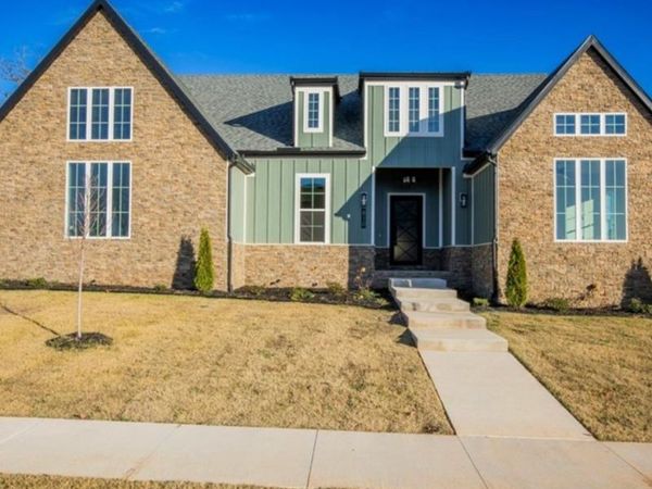 810 Greenhorn Street, Bentonville, AR 72712
