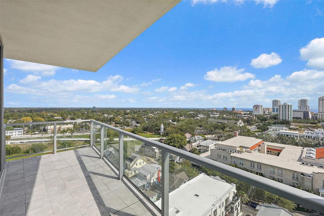 777 3rd Avenue N, Unit 1203, Saint Petersburg, FL 33701 Photo