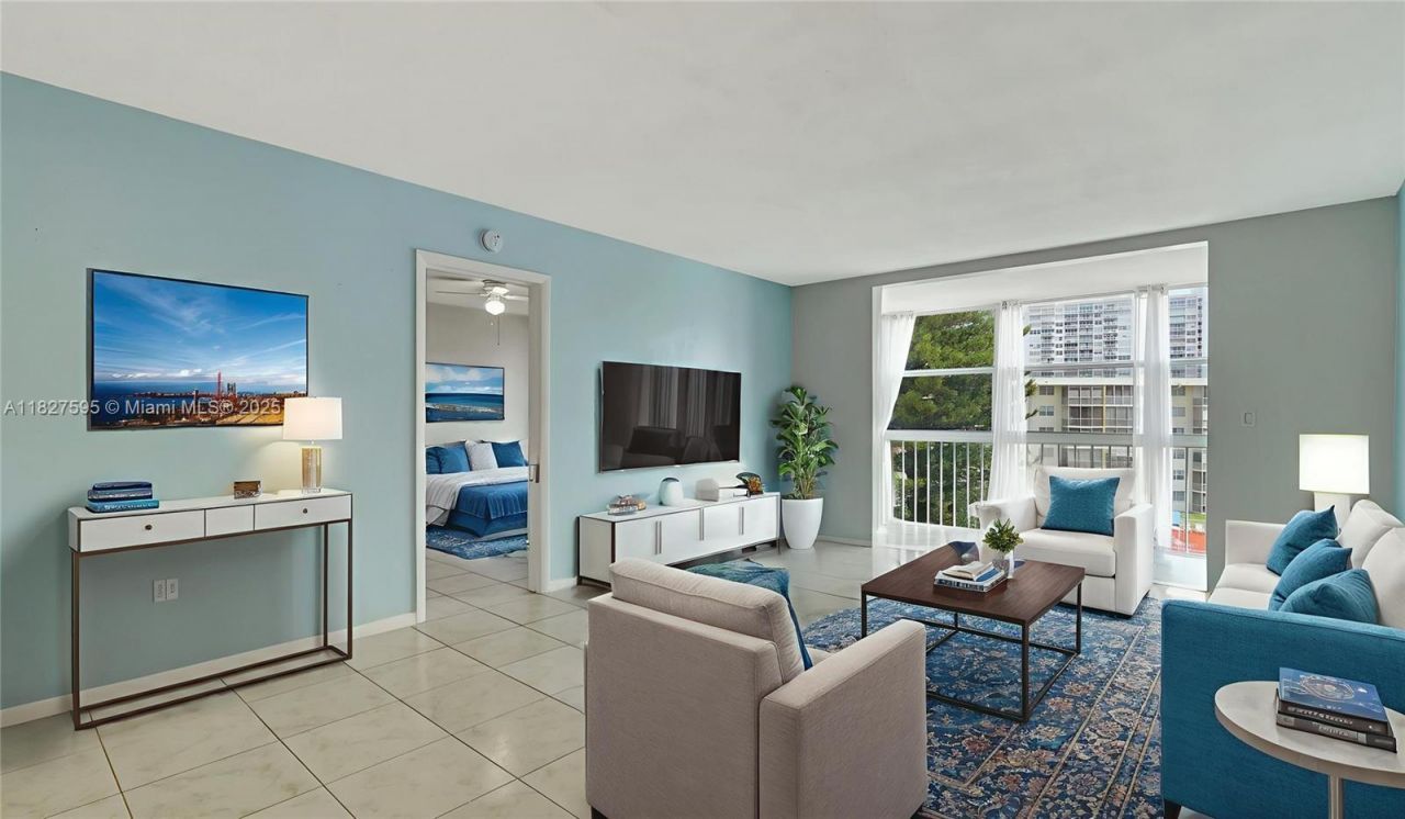 2905 Point East Dr, Unit L514, Aventura, FL 33160 Photo