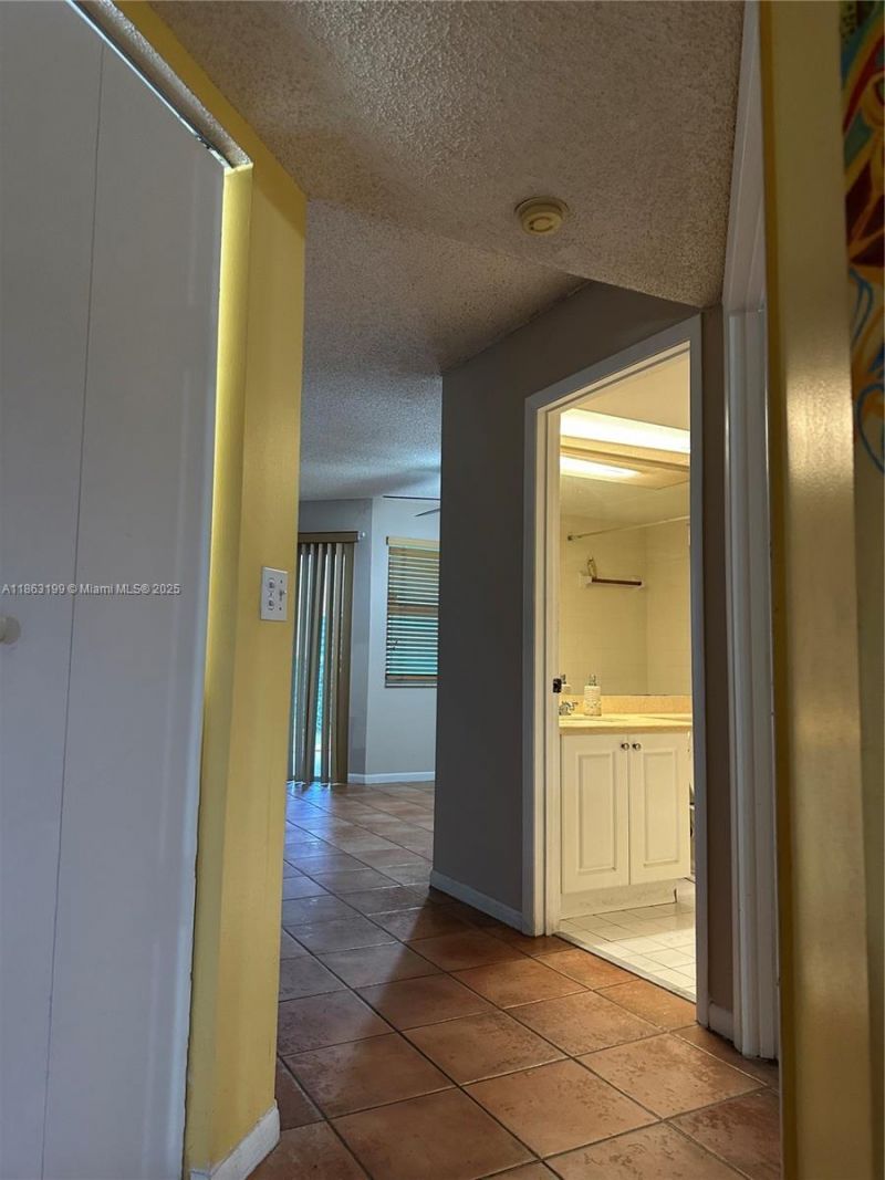 2653 SE 20th Ct, Unit 105-D, Homestead, FL 33035 Photo