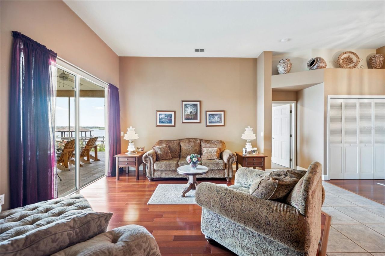 102 Bayberry Drive, Polk City, FL 33868 Photo