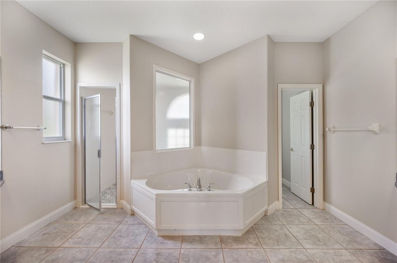 102 Bayberry Drive, Polk City, FL 33868 Photo