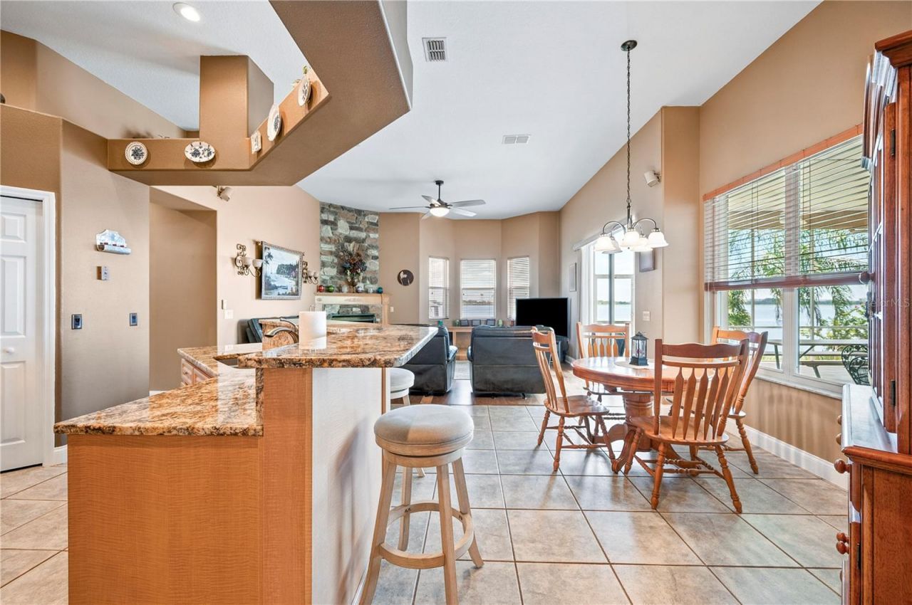 102 Bayberry Drive, Polk City, FL 33868 Photo