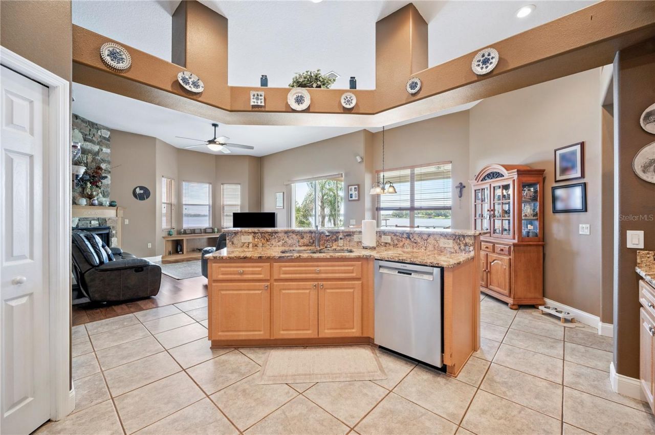 102 Bayberry Drive, Polk City, FL 33868 Photo