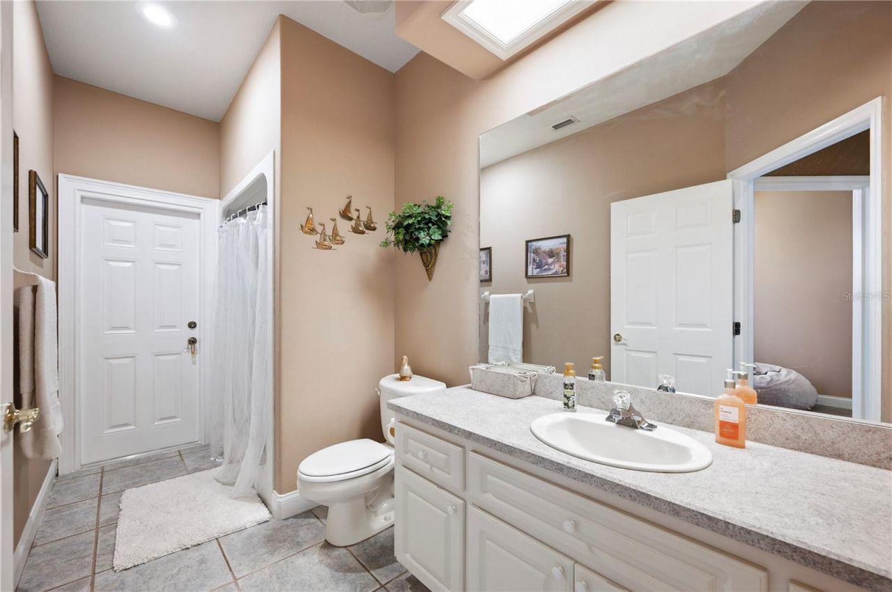 102 Bayberry Drive, Polk City, FL 33868 Photo