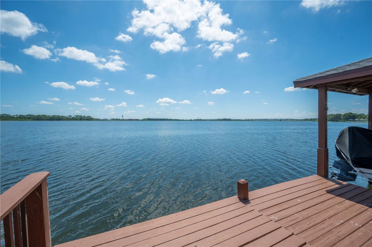 102 Bayberry Drive, Polk City, FL 33868 Photo