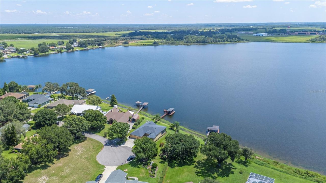 102 Bayberry Drive, Polk City, FL 33868 Photo