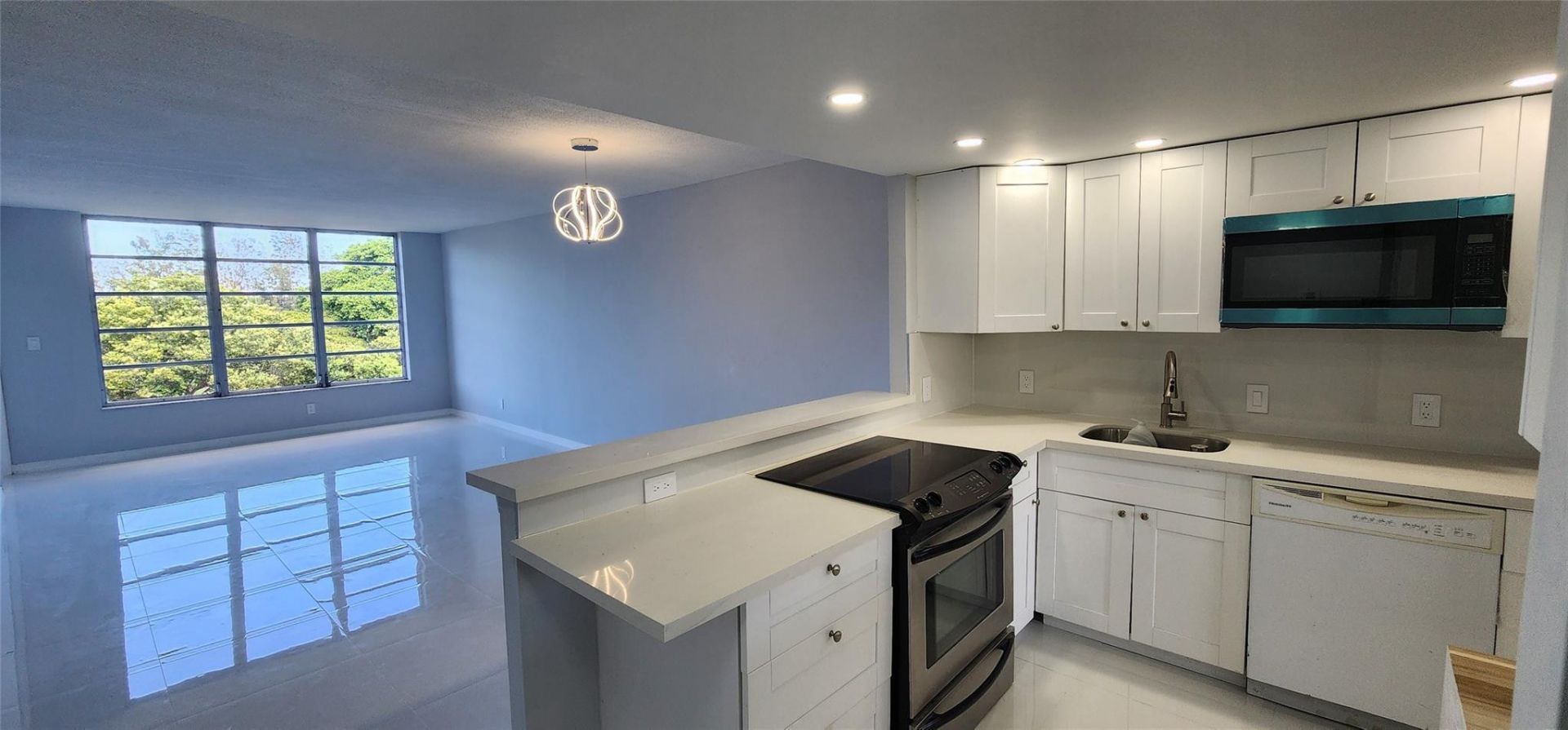 2650 S Course Drive, Unit 505, Pompano Beach, FL 33069 Photo