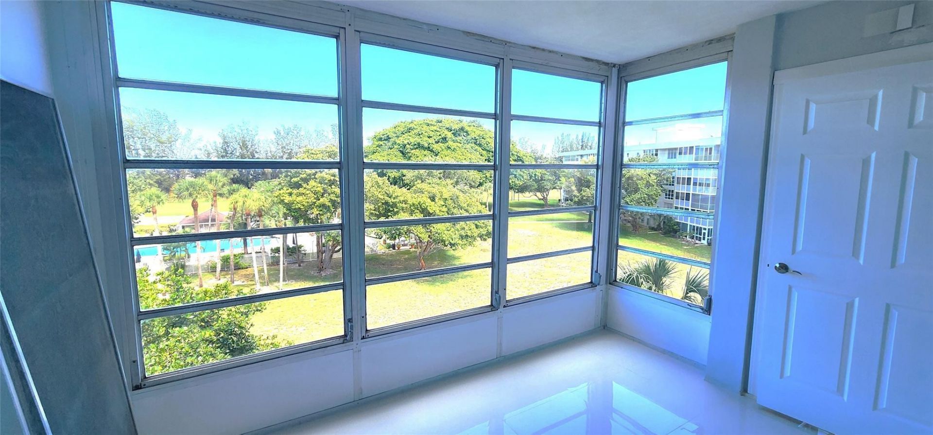 2650 S Course Drive, Unit 505, Pompano Beach, FL 33069 Photo