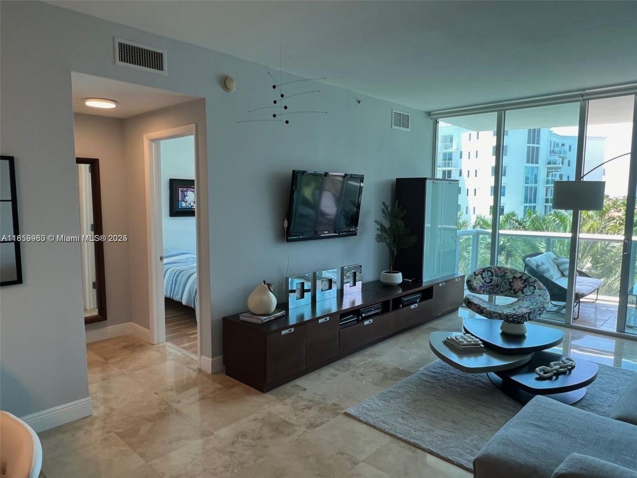 3131 NE 188th St, Unit 1-609, Aventura, FL 33180 Photo