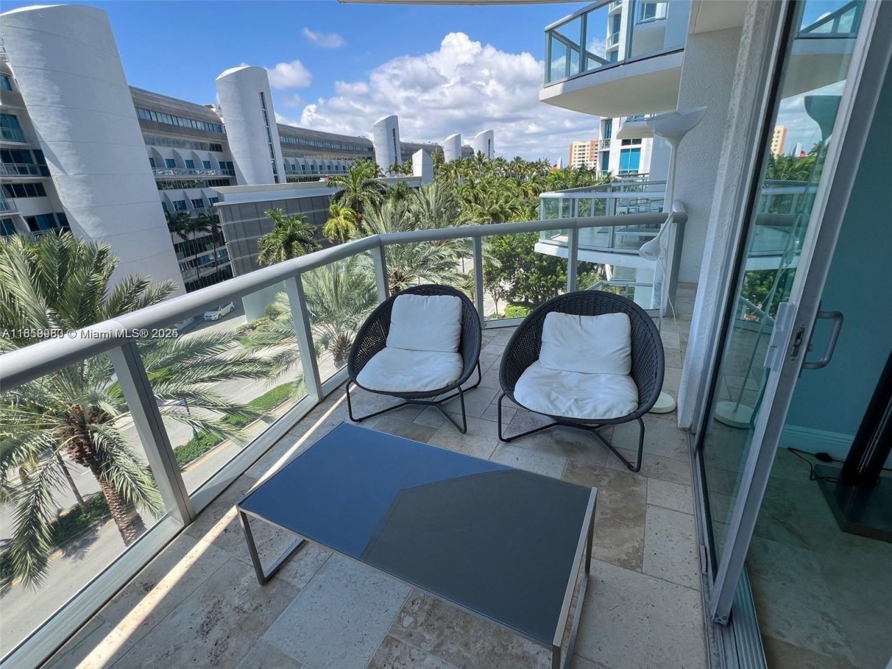 3131 NE 188th St, Unit 1-609, Aventura, FL 33180 Photo