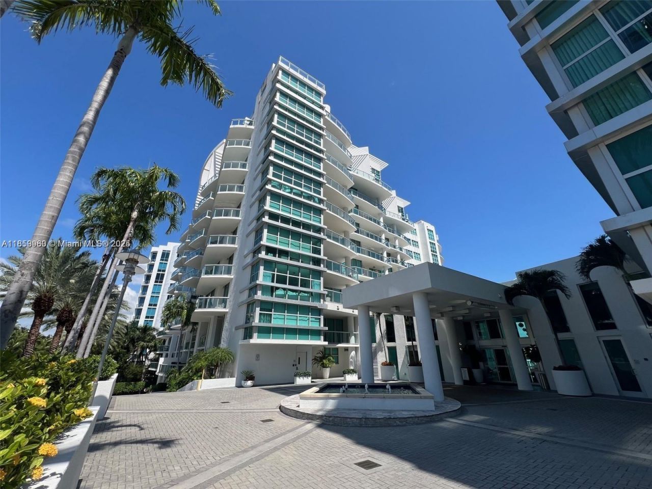 3131 NE 188th St, Unit 1-609, Aventura, FL 33180 Photo