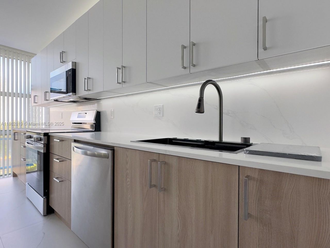 18181 NE 31st Ct, Unit 505, Aventura, FL 33160 Photo