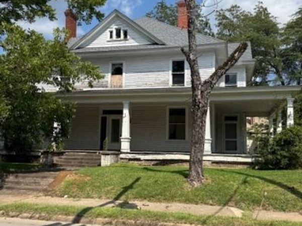 302 N Harris Street, Sandersville, GA 31082