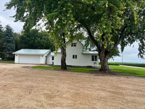 1669 211th Avenue, Madison, MN 56256