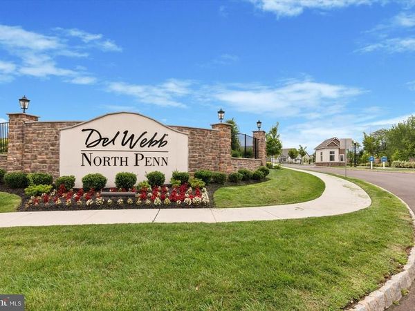 1095 OWEN LANE, HATFIELD, PA 19440