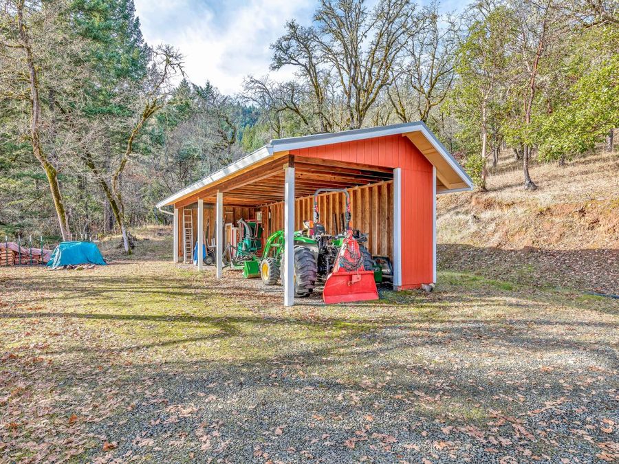 Property Image 39