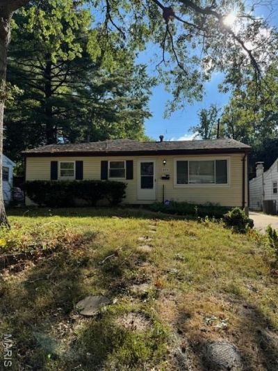 406 Teston Drive, Saint Louis, MO 63135 Main Photo