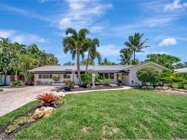 2524 NE 26th Terrace, Fort Lauderdale, FL 33305