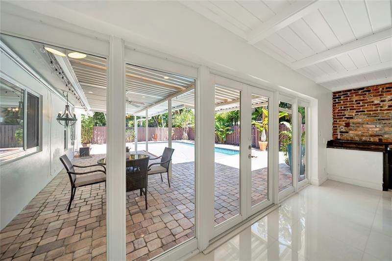 2524 NE 26th Terrace, Fort Lauderdale, FL 33305 Photo