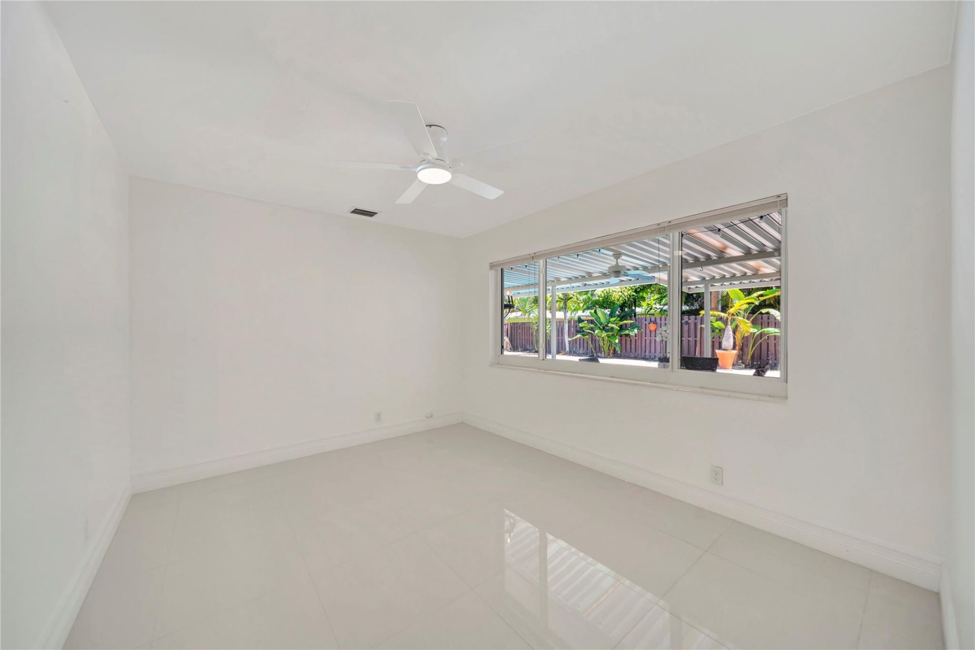 2524 NE 26th Terrace, Fort Lauderdale, FL 33305 Photo