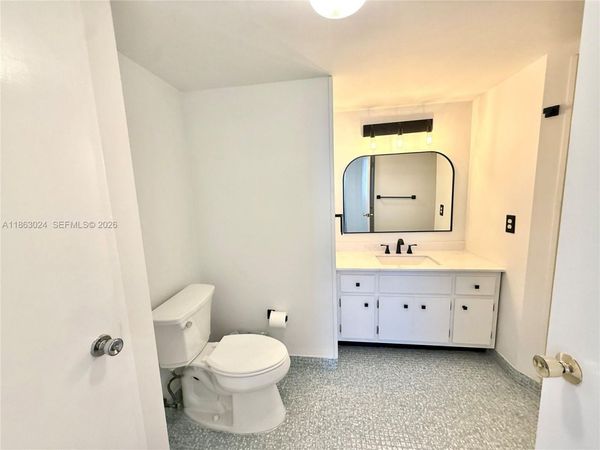 1351 NE Miami Gardens Dr, Unit 626E, Miami, FL 33179