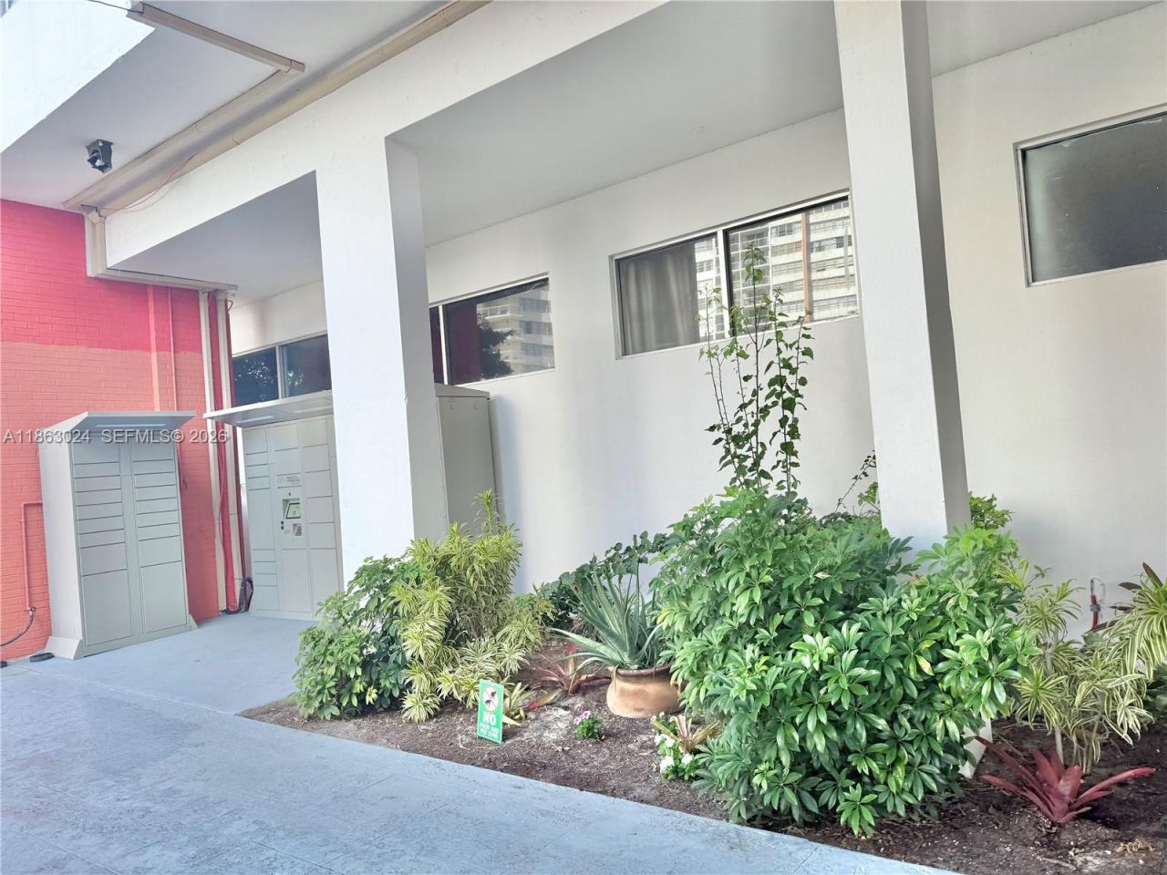 1351 NE Miami Gardens Dr, Unit 626E, Miami, FL 33179 Photo