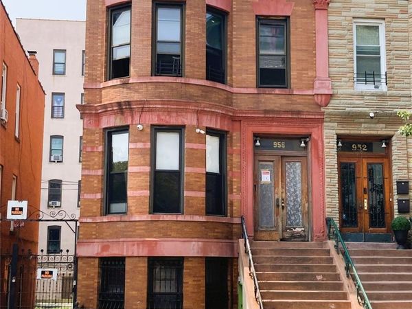 956 E 156th Street, Bronx, NY 10455