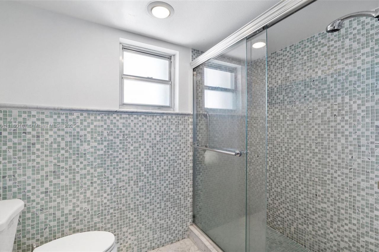 2201 S Ocean Dr, Unit 1705, Hollywood, FL 33019 Photo