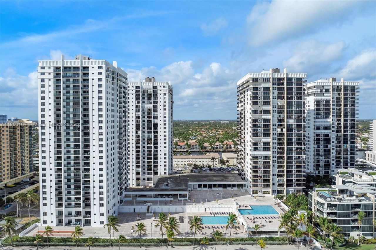 2201 S Ocean Dr, Unit 1705, Hollywood, FL 33019 Photo