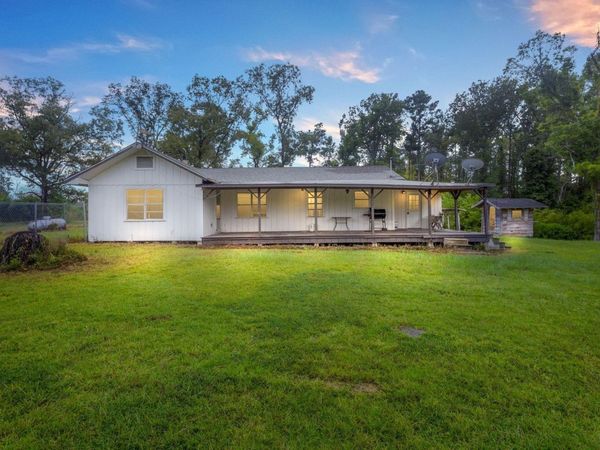 523 Atwood Daniels Rd, Ragley, LA 70657