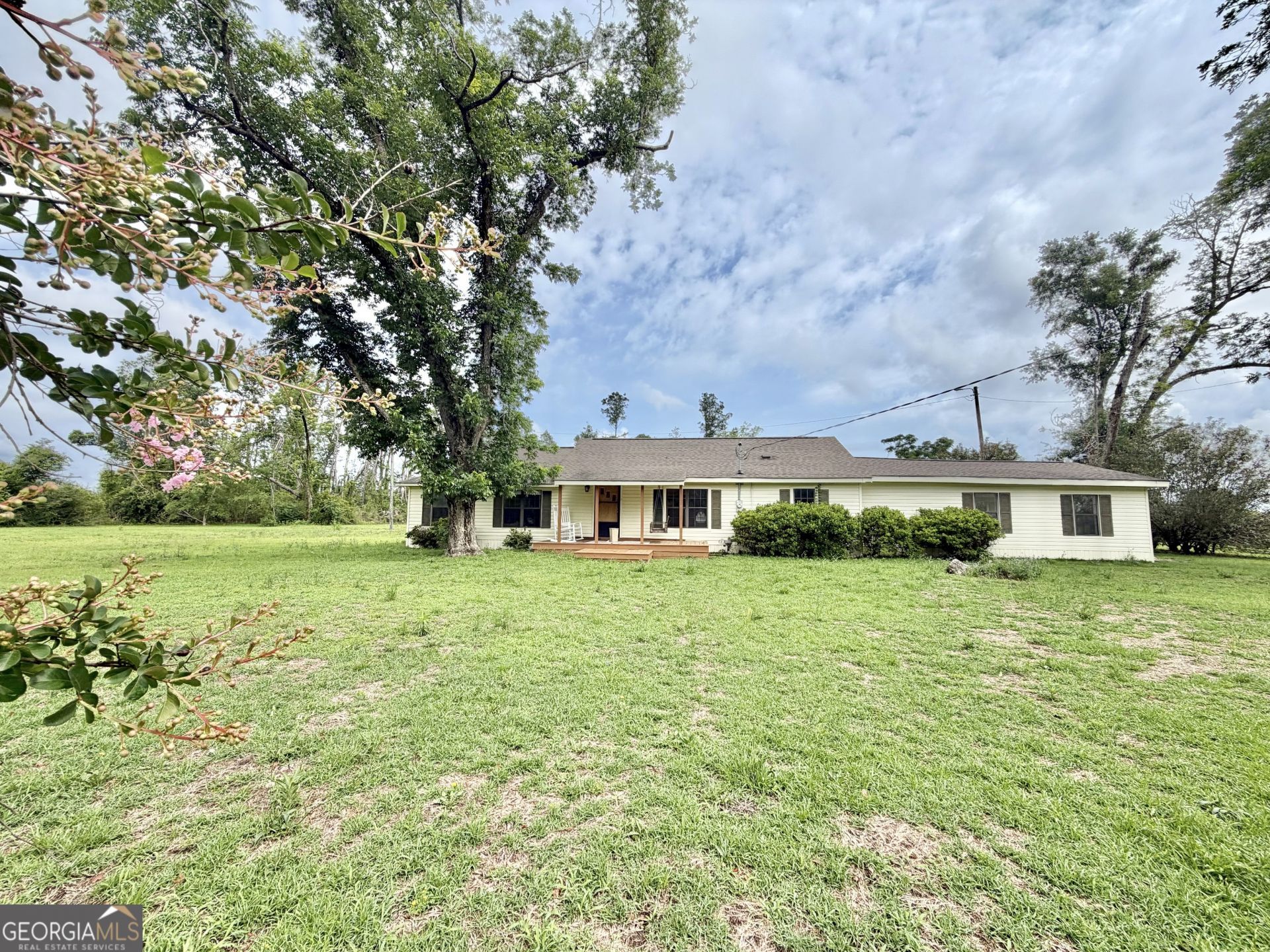 3439 E River Road, Lumber City, GA 31549 Main Photo
