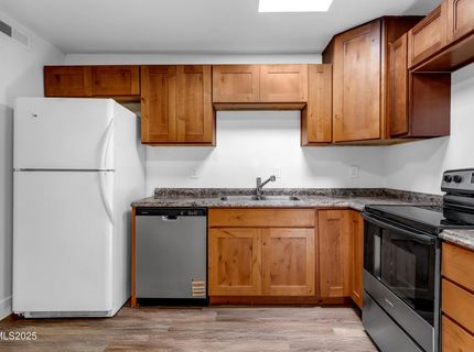 1029 Baywood Drive, Unit D, Sparks, NV 89434 Photo