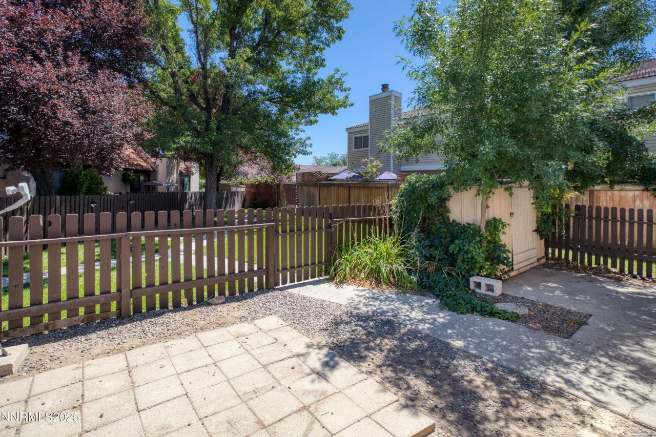 1029 Baywood Drive, Unit D, Sparks, NV 89434 Photo