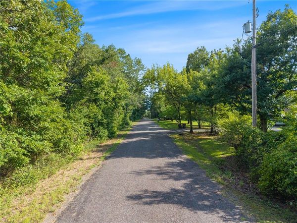000 Ridge Lane , London, AR 72847
