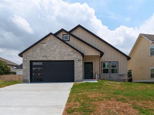 311 Heather Run, Woodway, TX 76712