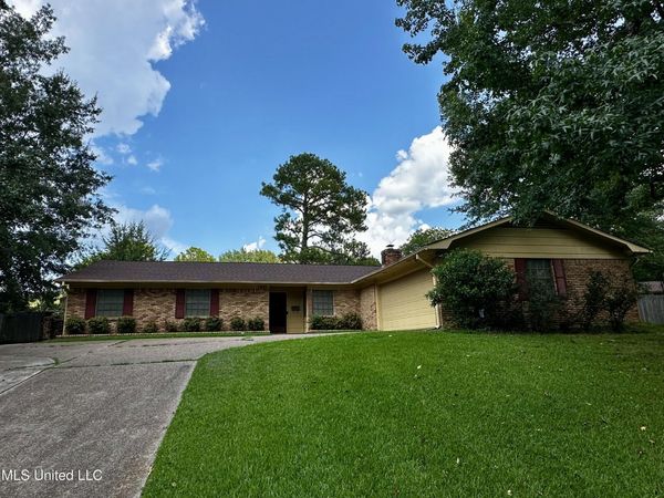 1301 Beverly Drive, Clinton, MS 39056