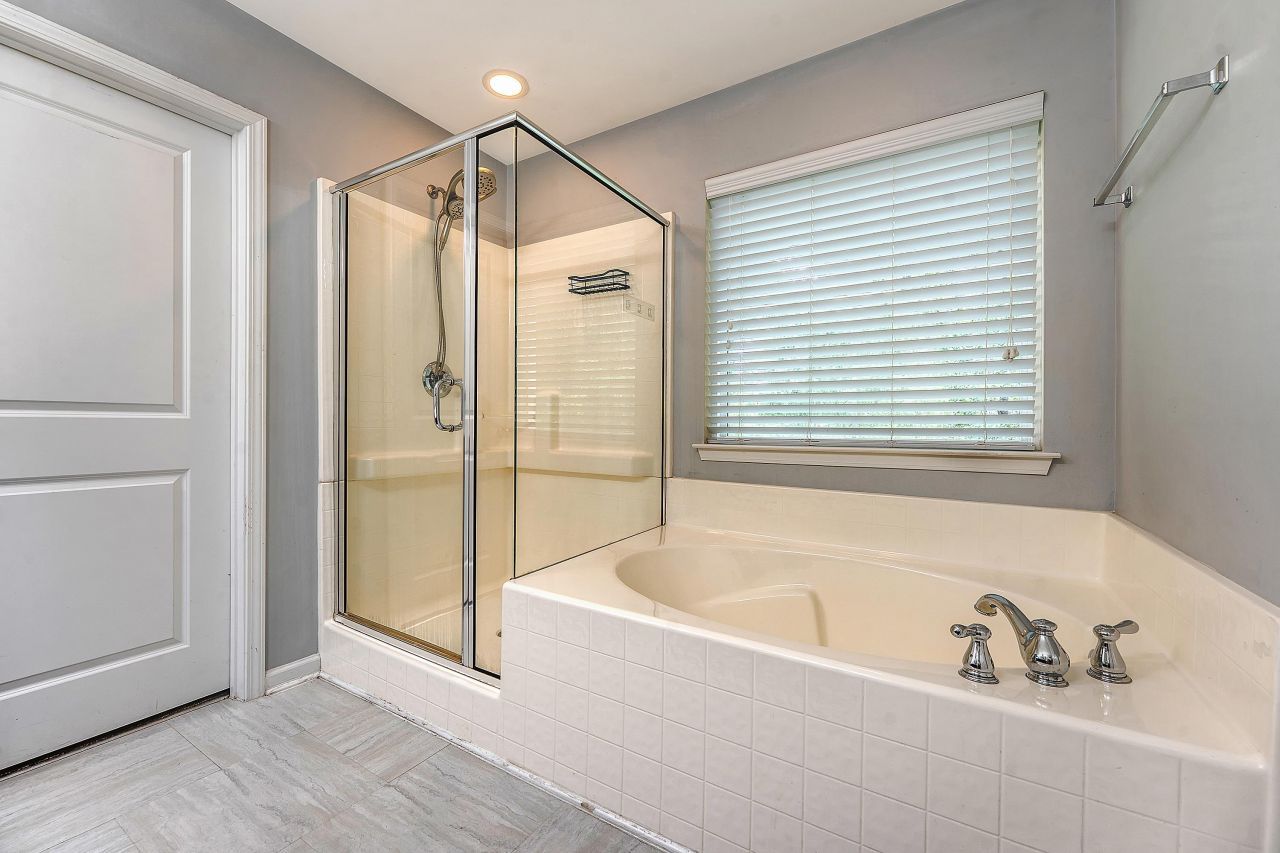 9450 Netted Charm Court Photo 25