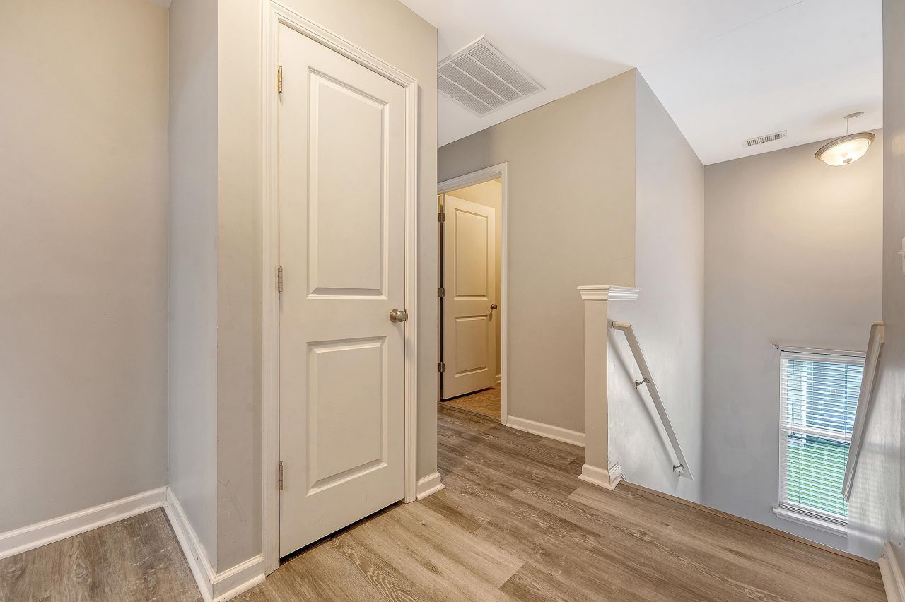 9450 Netted Charm Court Photo 28