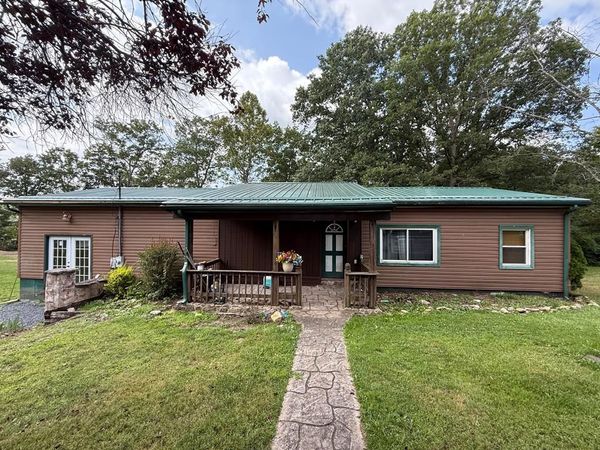 188 SAIPAN AVENUE, BECKLEY, WV 25801