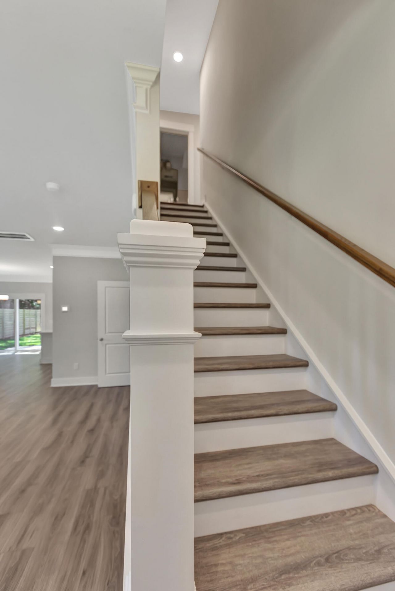 6339 N Highway 17 Photo 12