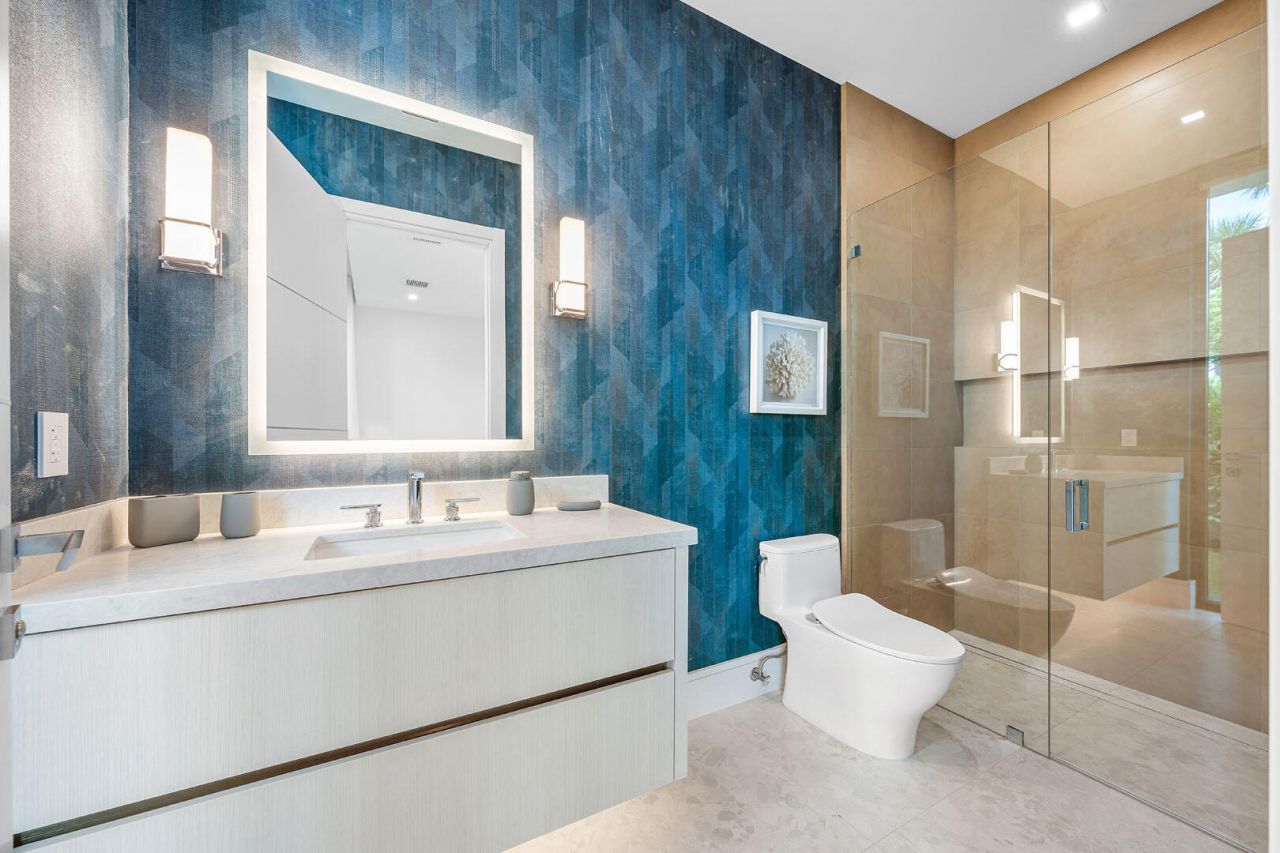 217 Thatch Palm Drive, Boca Raton, FL 33432 Photo