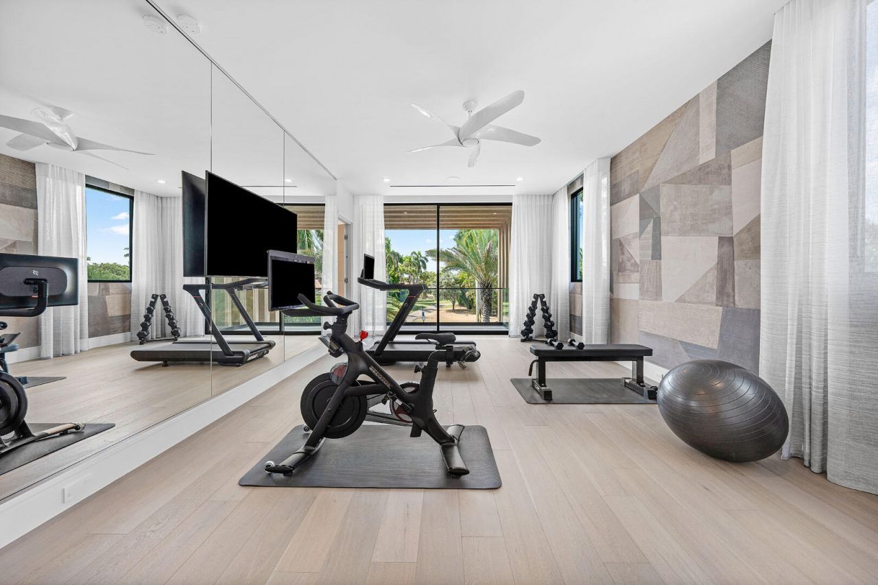 217 Thatch Palm Drive, Boca Raton, FL 33432 Photo