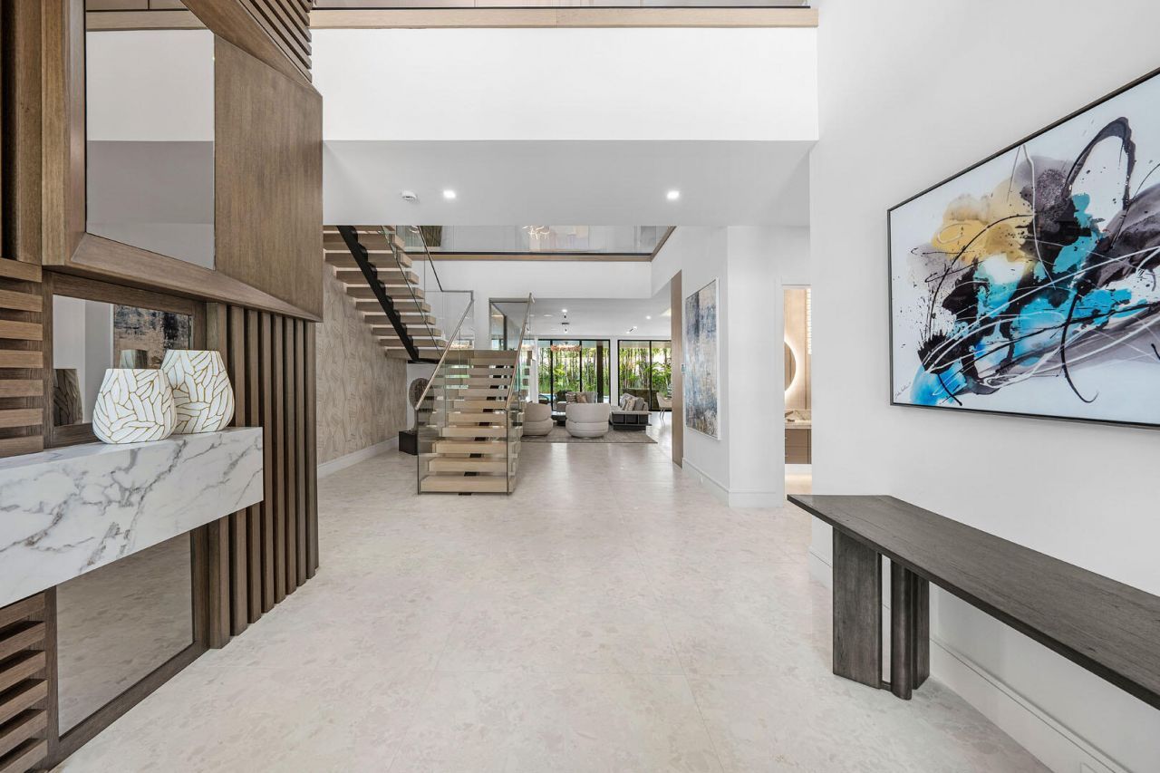 217 Thatch Palm Drive, Boca Raton, FL 33432 Photo