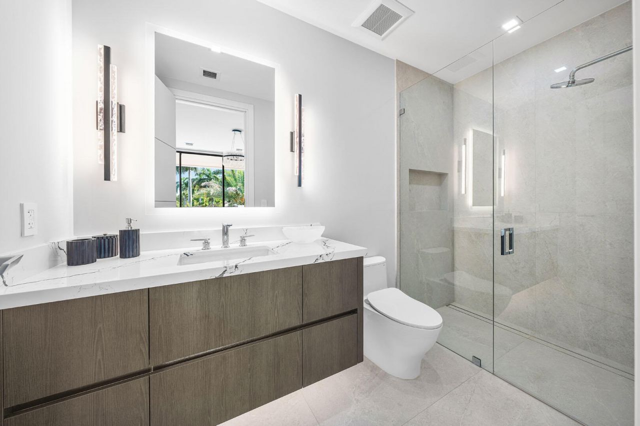 217 Thatch Palm Drive, Boca Raton, FL 33432 Photo