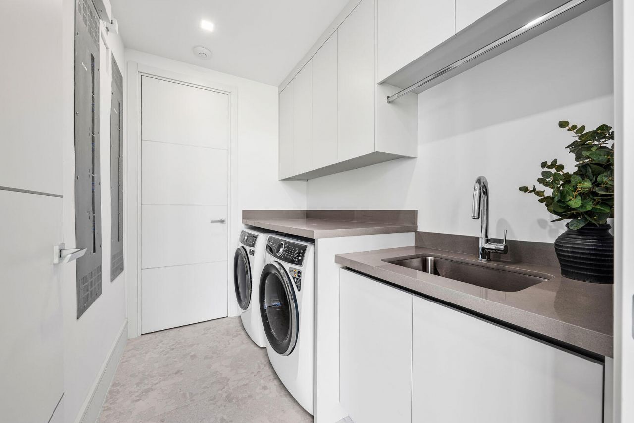 217 Thatch Palm Drive, Boca Raton, FL 33432 Photo