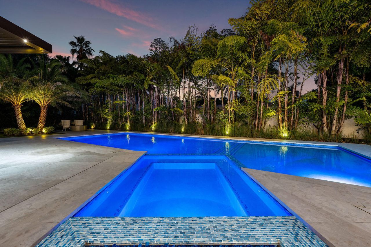 217 Thatch Palm Drive, Boca Raton, FL 33432 Photo