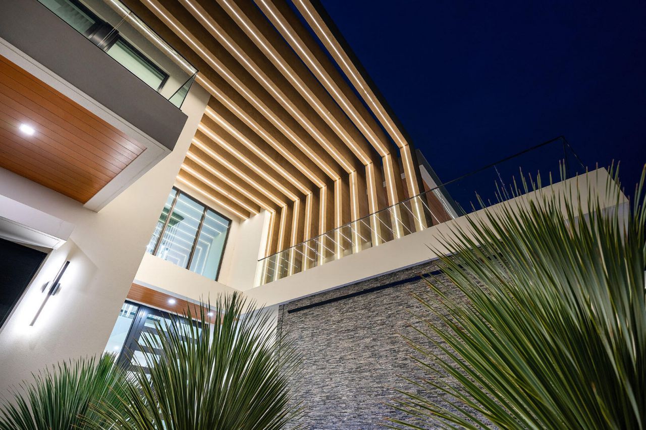 217 Thatch Palm Drive, Boca Raton, FL 33432 Photo